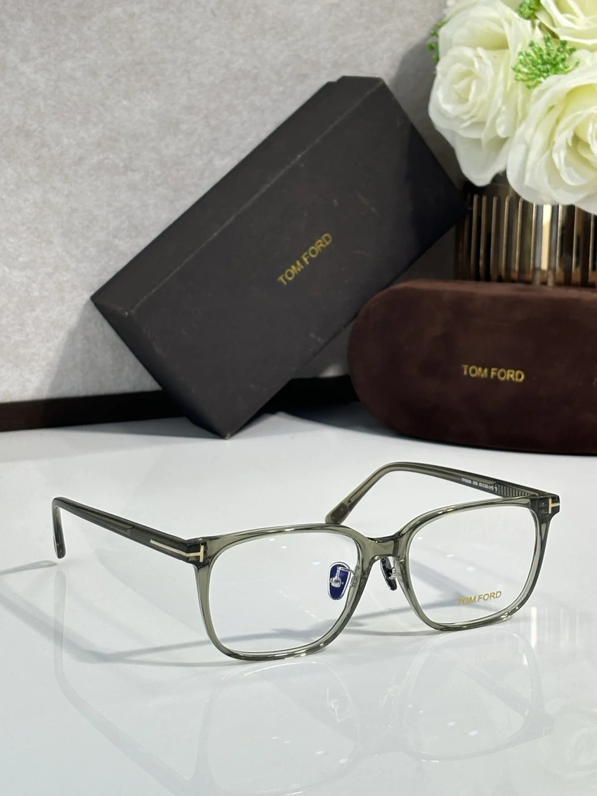 Authentic Tom Ford TF5558 Prescription Frames – Tom Ford Eyeglasses Lenscrafters | B2B Optical Supplier
