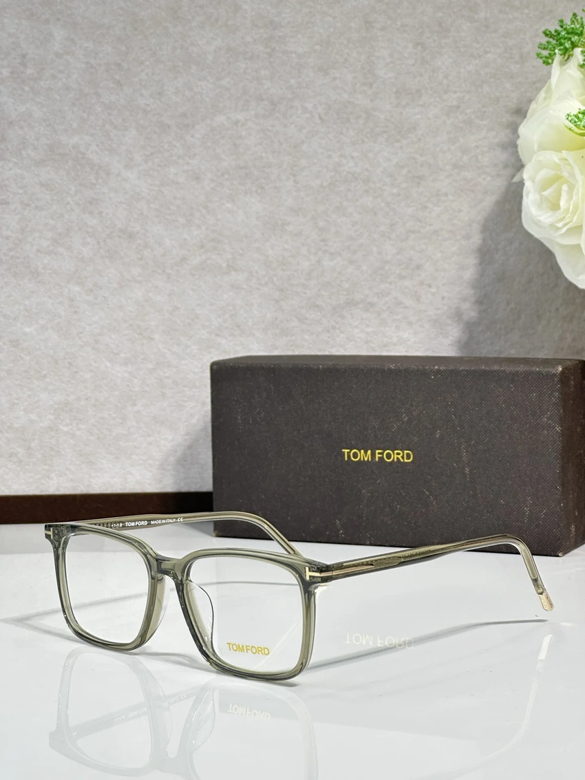Elite Tom Ford TF5607 Optical Frames – Mens Tom Ford Eyeglasses | Bulk Distributor