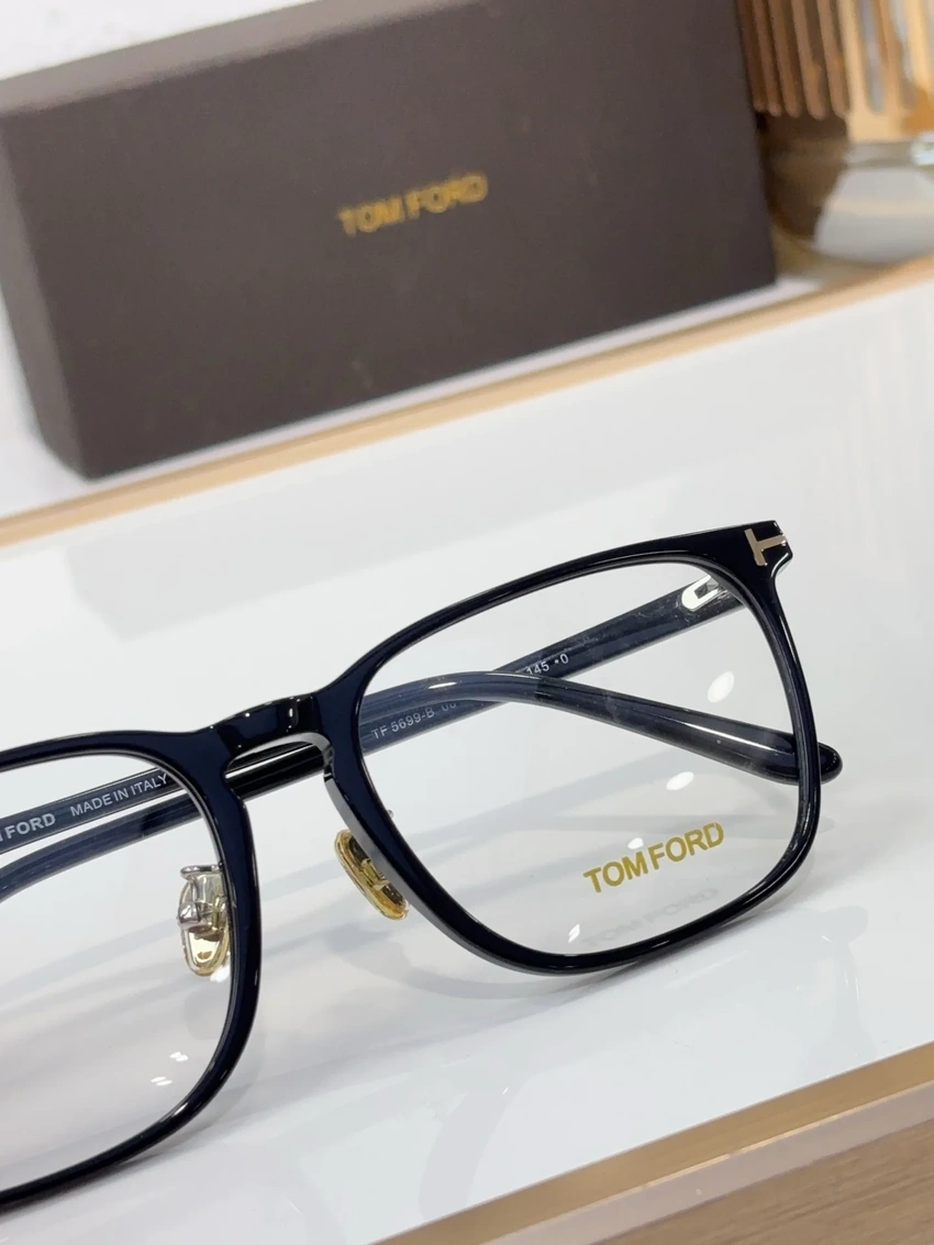 Premium Tom Ford TF5699 Optical Frames – Tom Ford Prescription Glasses Womens | B2B Optical Supplier