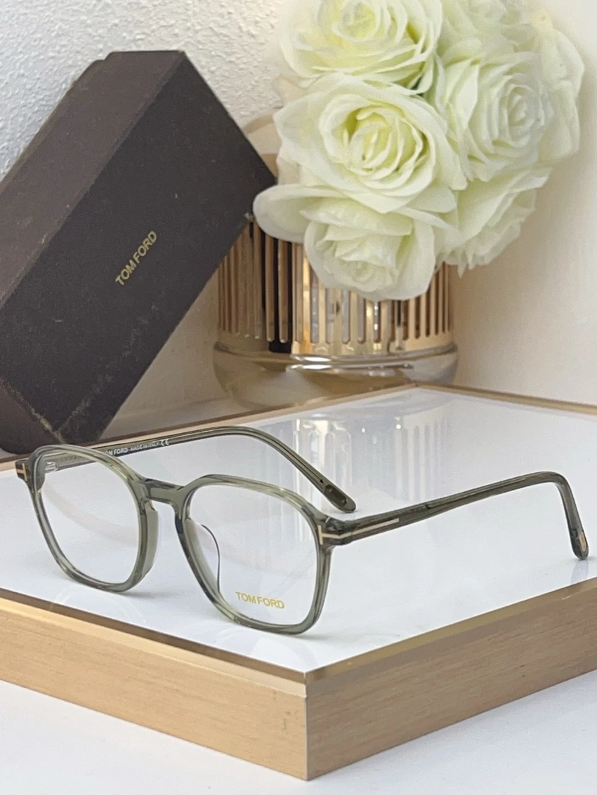 Designer Tom Ford TF5804 Eyewear – Mens Eyeglasses Tom Ford | Trade Eyewear Distributor