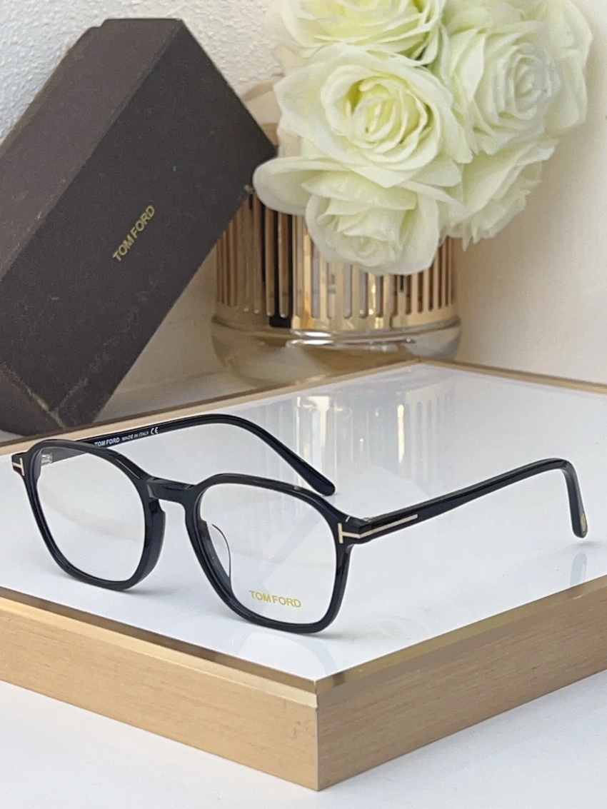 Elite Tom Ford TF5804 Spectacle Frames – Tom Ford Clear Eyeglasses | Wholesale Optician Supply