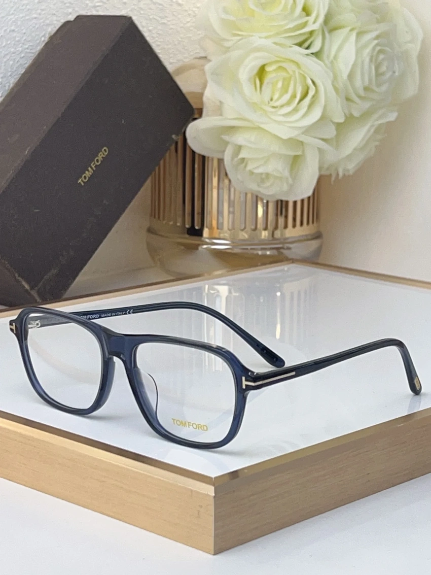 High-Quality Tom Ford TF5806 Spectacle Frames – Tom Ford Designer Glasses | B2B Optical Supplier
