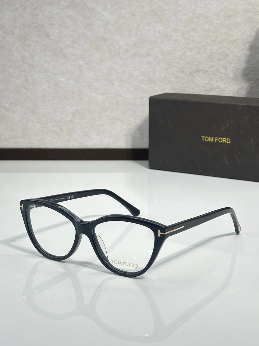 Wholesale Tom Ford TF5807 Optical Frames – Tom Ford Mens Frames | Trade Eyewear Distributor