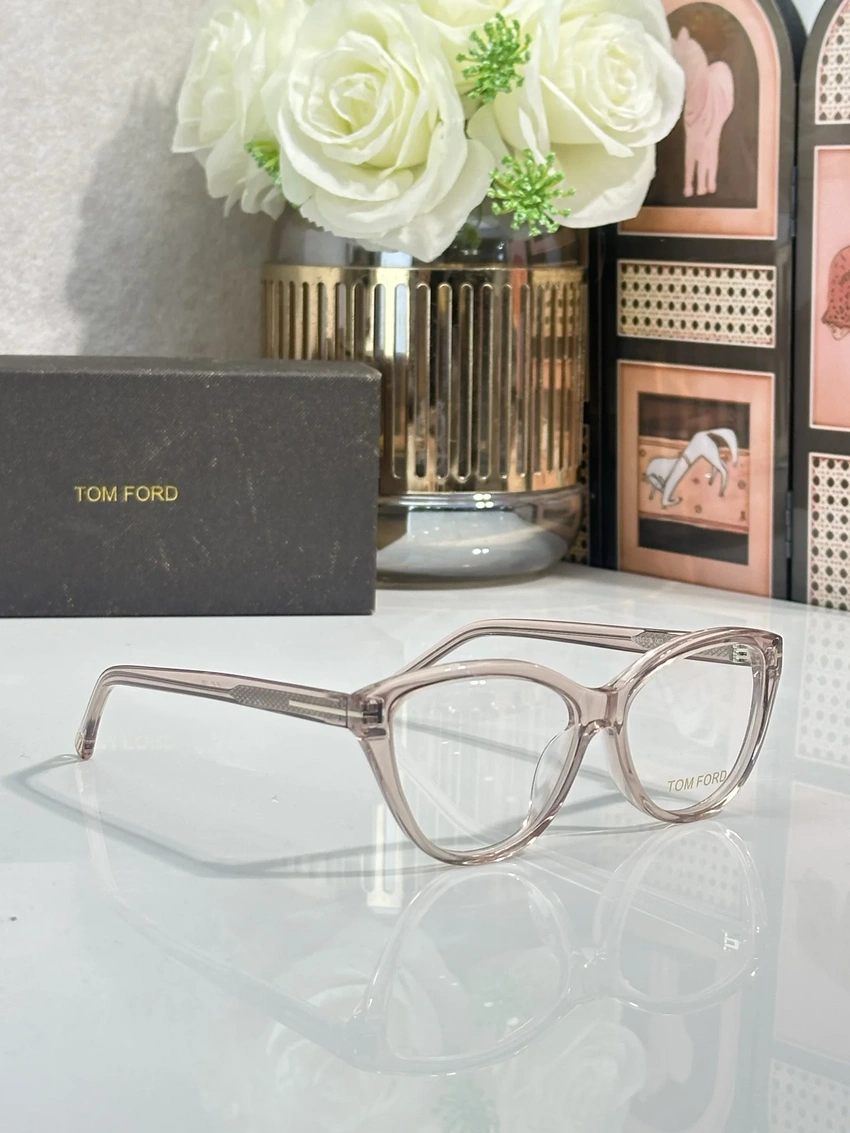 Wholesale Tom Ford TF5807 Optical Frames – Tom Ford Mens Frames | Trade Eyewear Distributor