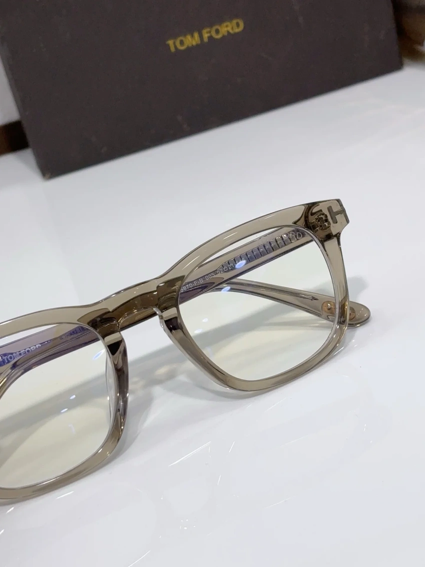 Designer Tom Ford TF5870 Prescription Frames – Tom Ford Gold Eyeglasses | Retail Optical Partner