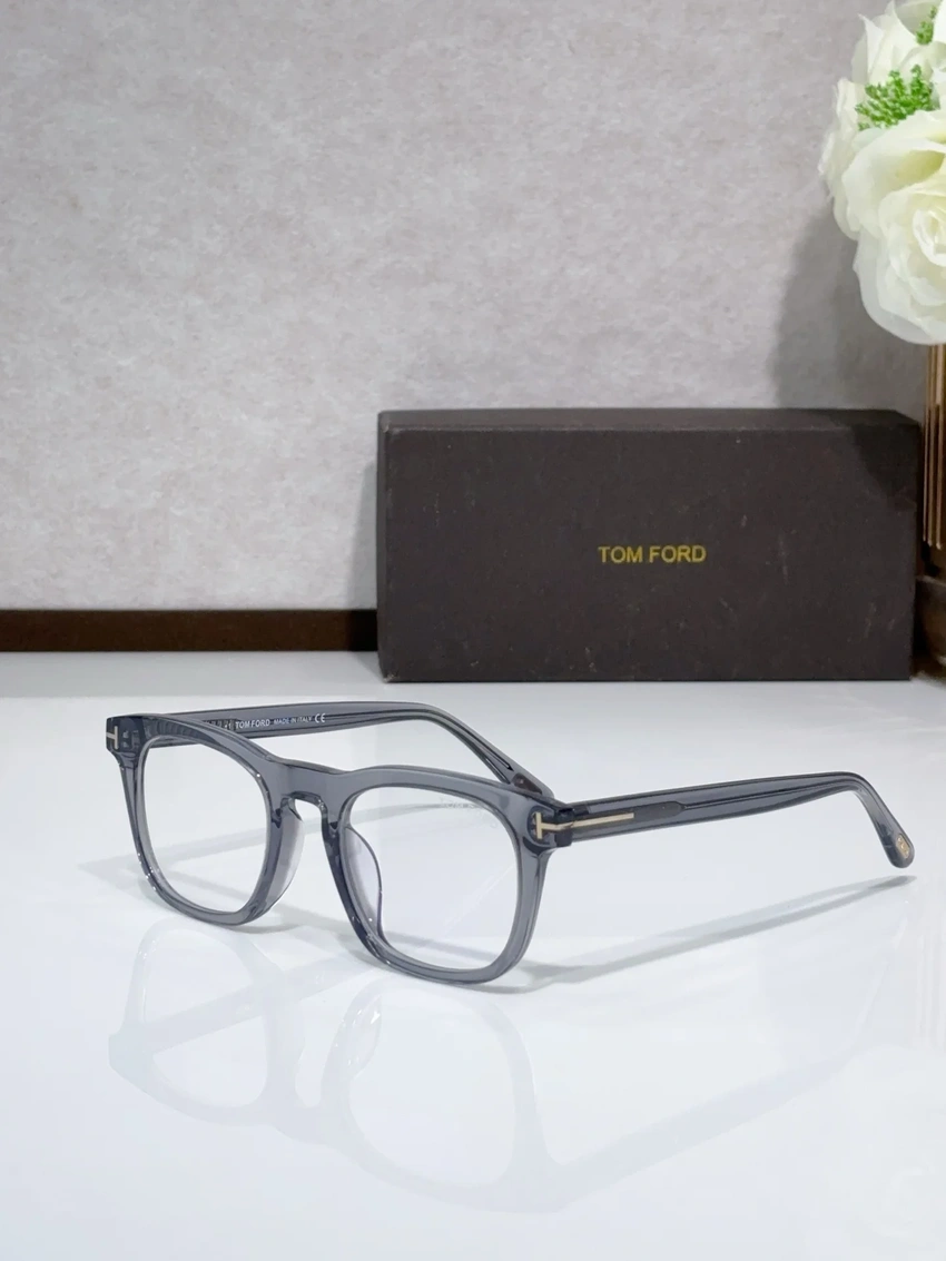 Authentic Tom Ford TF5870 Eyeglasses – Tom Ford Glass For Women | Retail Optical Partner