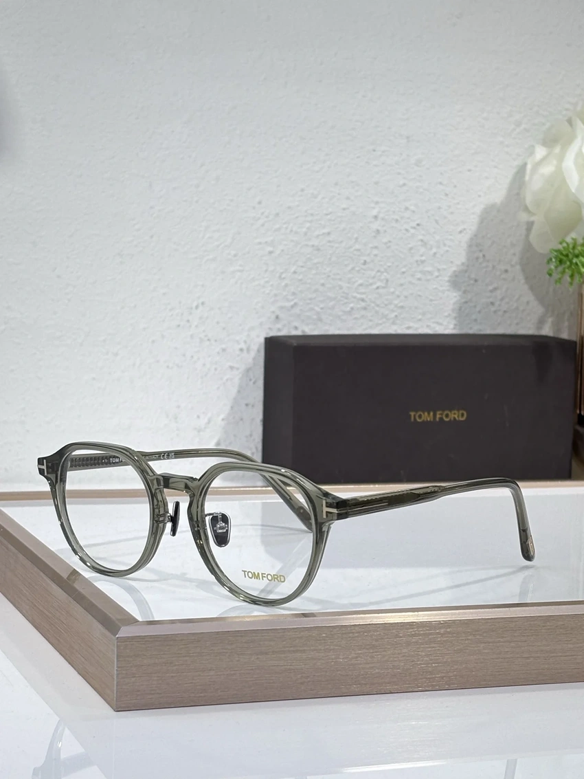 Professional Tom Ford TF5924 Spectacle Frames – Tom Ford Gold Glasses | Optical Store Supply