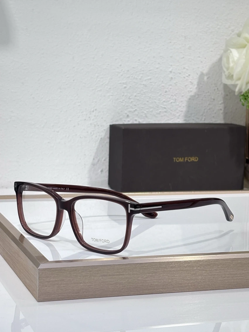 Premium Tom Ford TF5928 Eyewear – Tom Ford Eyeglasses Clear | Bulk Distributor