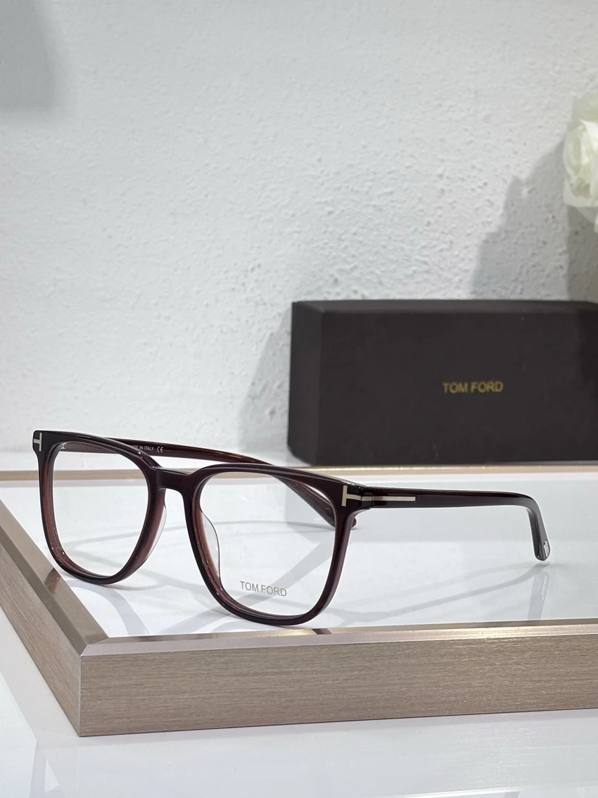 Authentic Tom Ford TF5929 Eyewear – Are Tom Ford Glasses Good | Trade Eyewear Distributor
