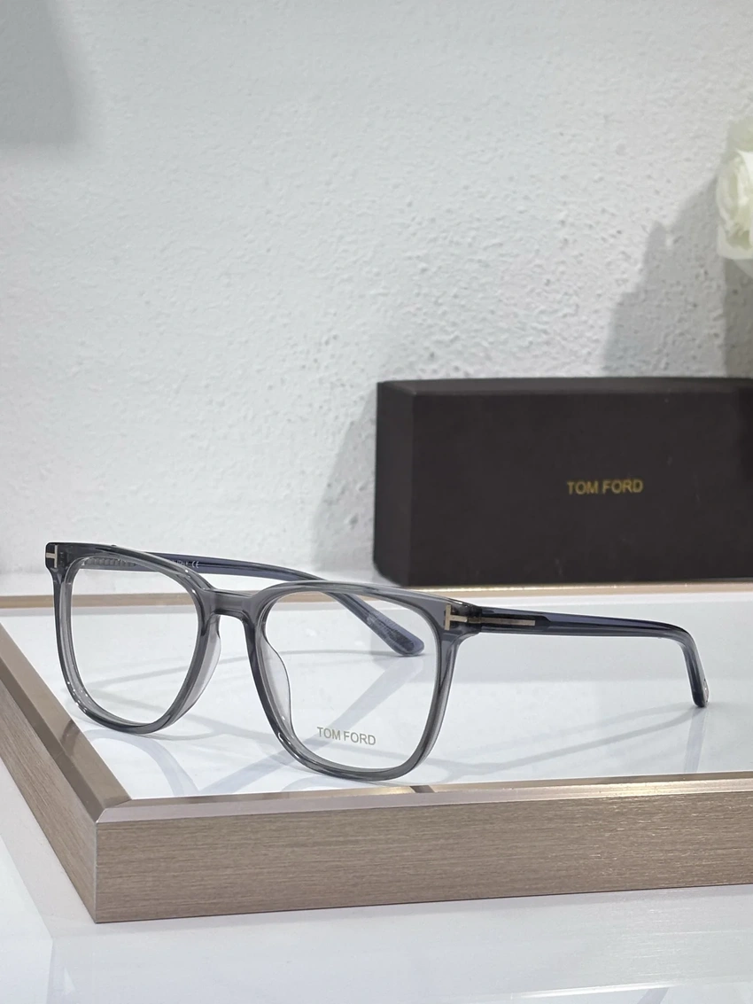 Authentic Tom Ford TF5929 Optical Glasses – Tom Ford Rimless Eyeglasses | Bulk Distributor