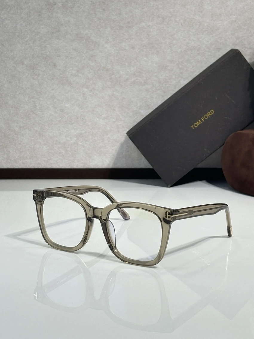 Premium Tom Ford TF638 Optical Frames – Men’s Tom Ford Eyeglass Frames | Optical Store Supply