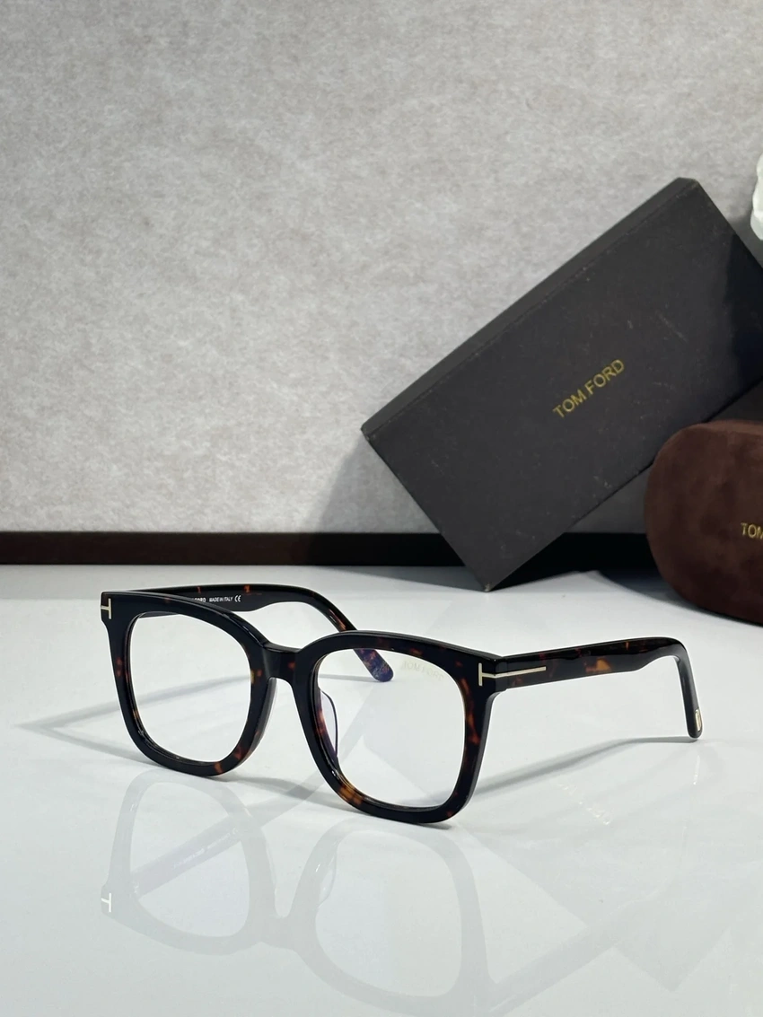 Wholesale Tom Ford TF638 Spectacle Frames – Tom Ford Eyeglasses With Clip On | Optical Store Supply