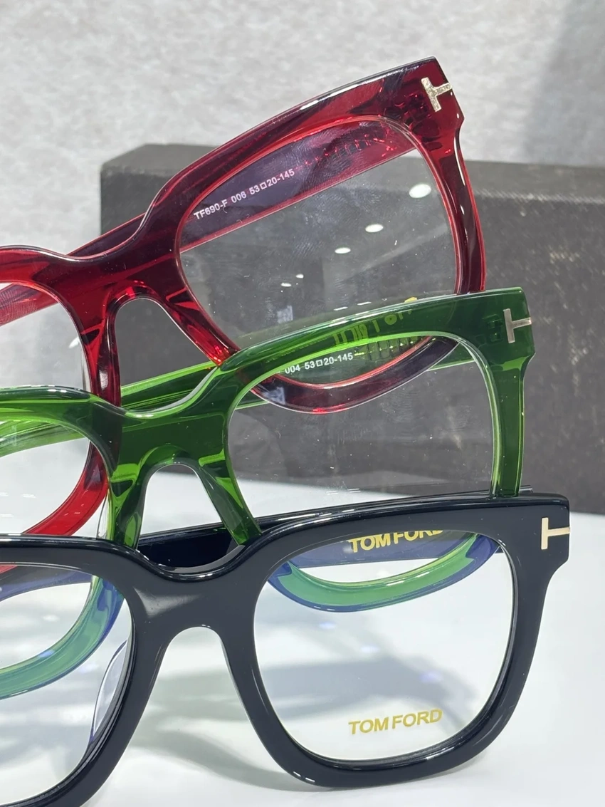 Luxury Tom Ford TF690 Prescription Frames – Tom Ford Glasses For Ladies | Trade Eyewear Distributor