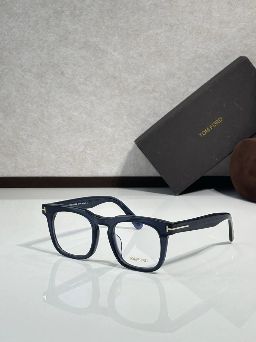 High-Quality Tom Ford TF751 Optical Frames – Tom Ford Glasses Square | B2B Optical Supplier