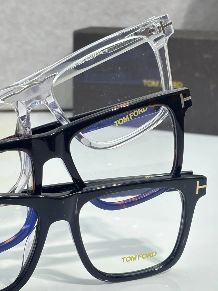 Luxury Tom Ford TF906 Spectacle Frames – Tom Ford Eyeglasses For Ladies | Retail Optical Partner