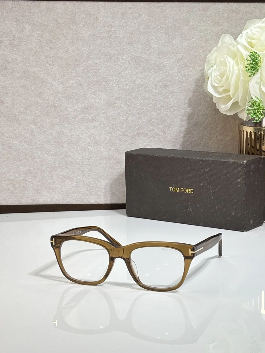 Wholesale Tom Ford FT0237 Shades Mens | B2B Optical Distributor