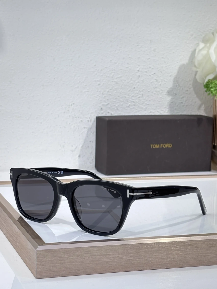 Buy Tom Ford FT0237 Serena Sunglasses Wholesale | Optical Importer