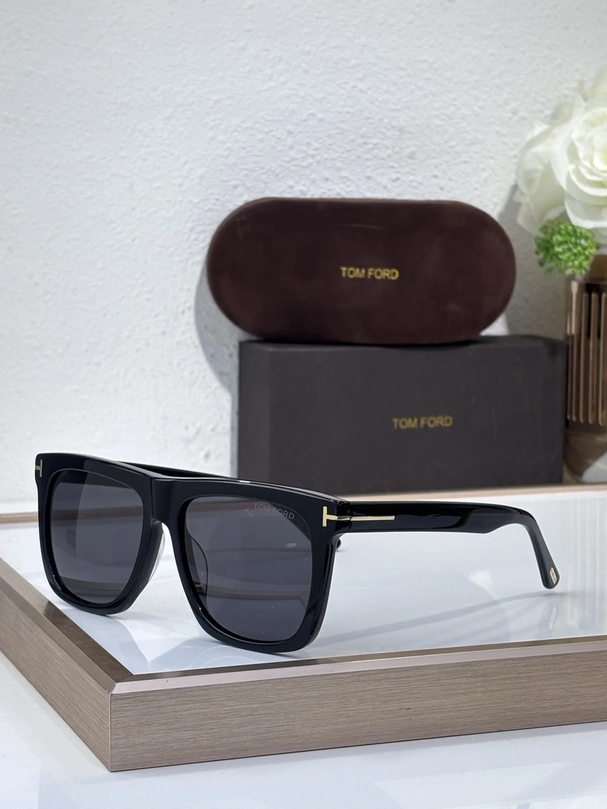 Wholesale Tom Ford FT0513 Sunglasses Amazon | B2B Optical Distributor