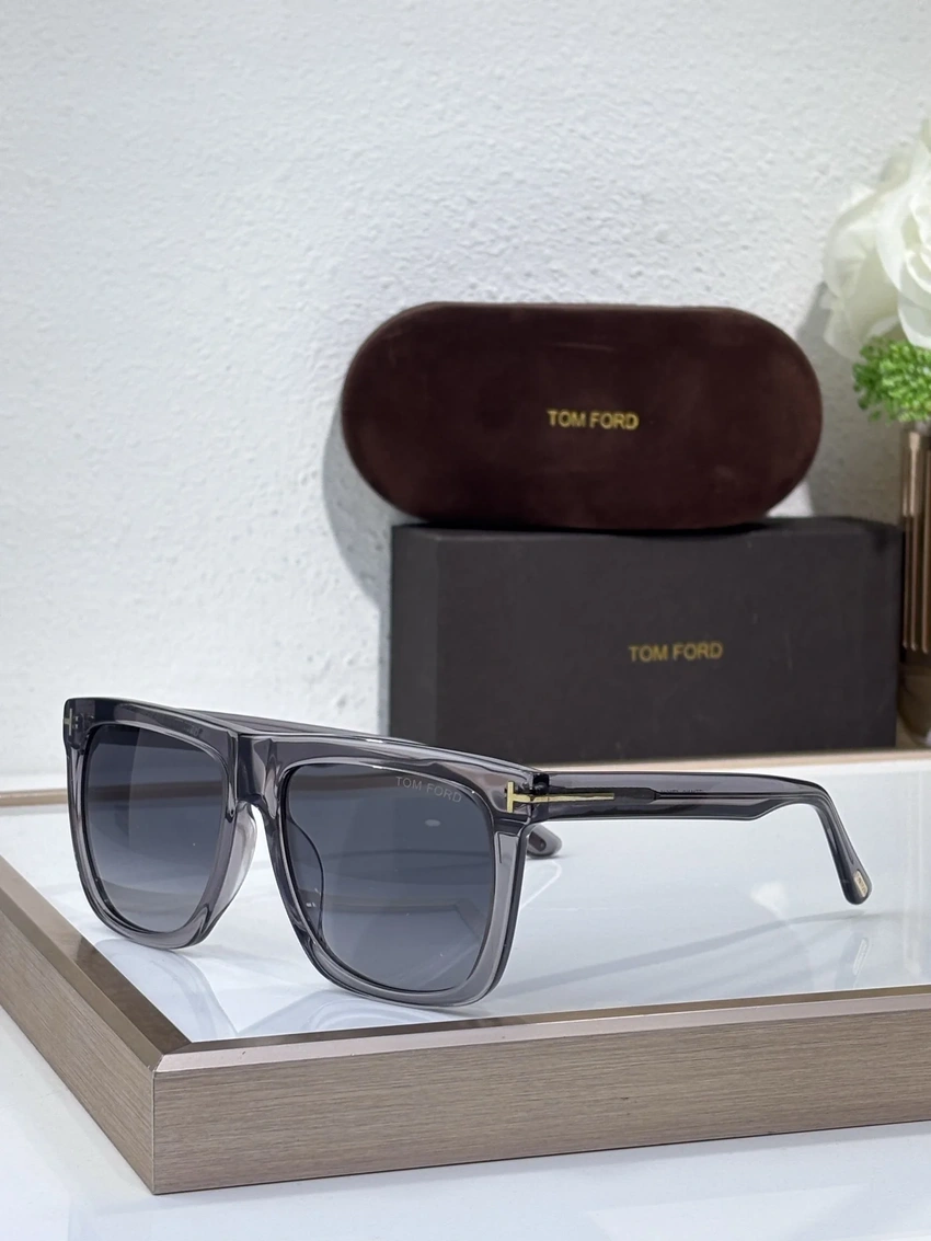 Wholesale Tom Ford FT0513 Womens Sunglasses | B2B Optical Distributor