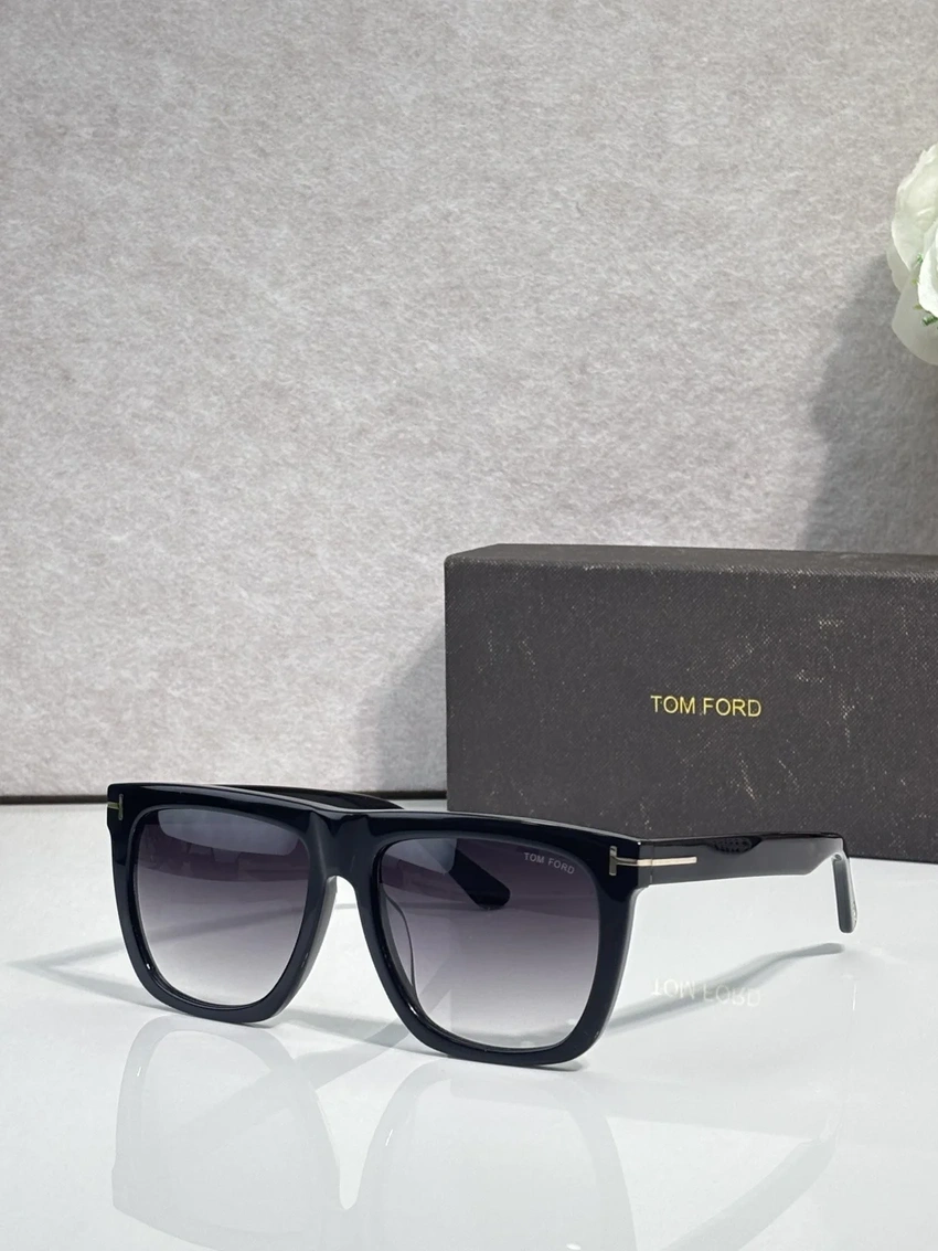 Wholesale Tom Ford FT0513 Sunglasses Amazon | B2B Optical Distributor