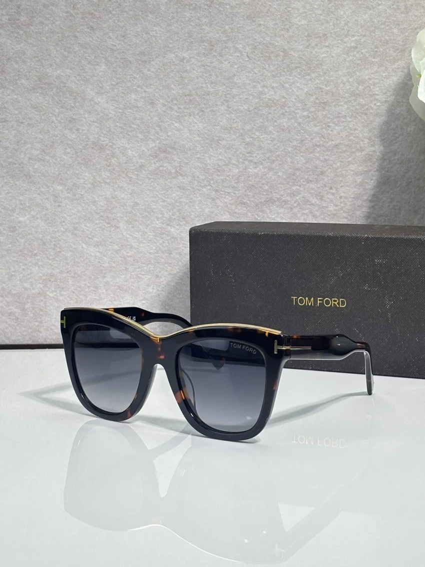 Premium Tom Ford FT0685 Fiore Sunglasses – Wholesale Distributor