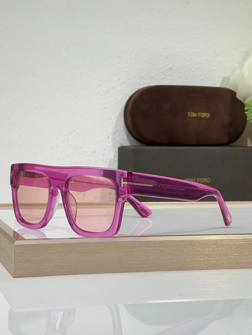 Buy Tom Ford FT0711 Sunglasses Price India Wholesale | Optical Importer