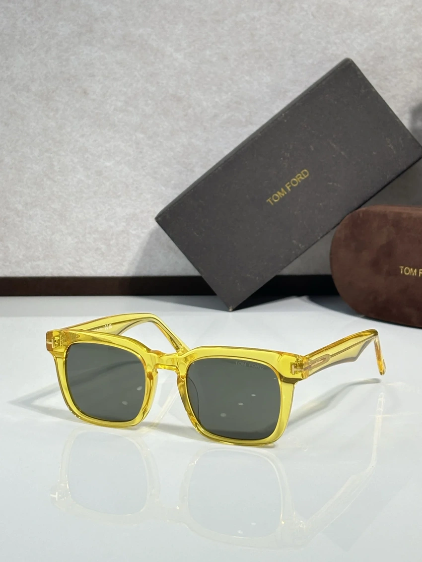 Tom Ford FT0751 Wrap Sunglasses for Wholesale | Optical Store Supplier