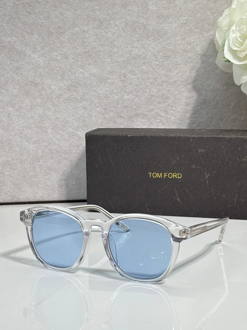 Wholesale Tom Ford FT0752 Bronson Sunglasses | B2B Optical Distributor