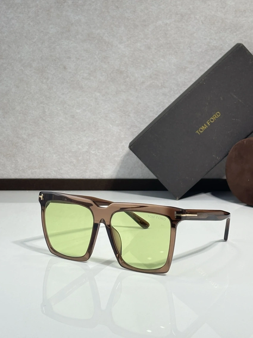 Premium Tom Ford FT0764 Women’s Sunglasses – Wholesale Distributor