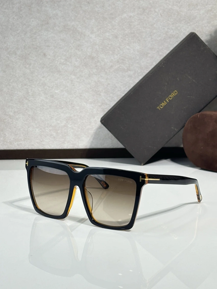 Premium Tom Ford FT0764 Women’s Sunglasses – Wholesale Distributor