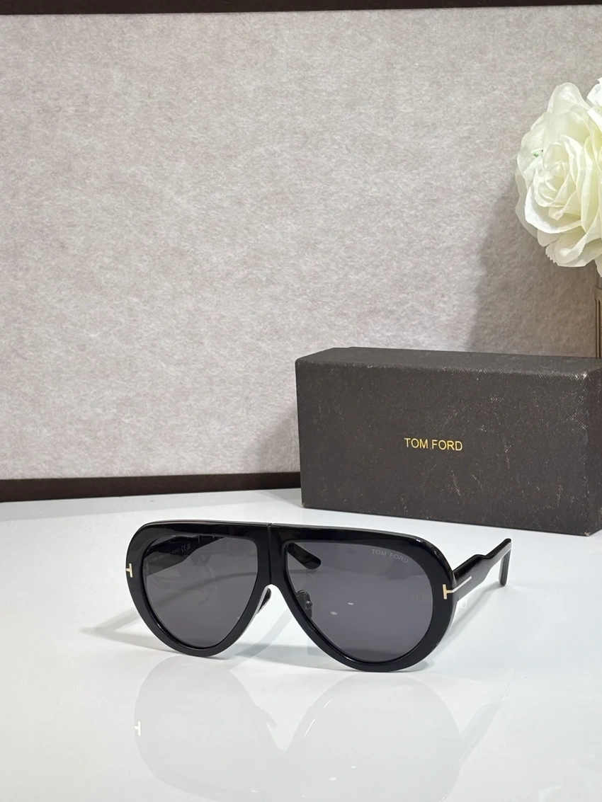 Tom Ford FT0836 Mirrored Sunglasses for Wholesale | Optical Store Supplier