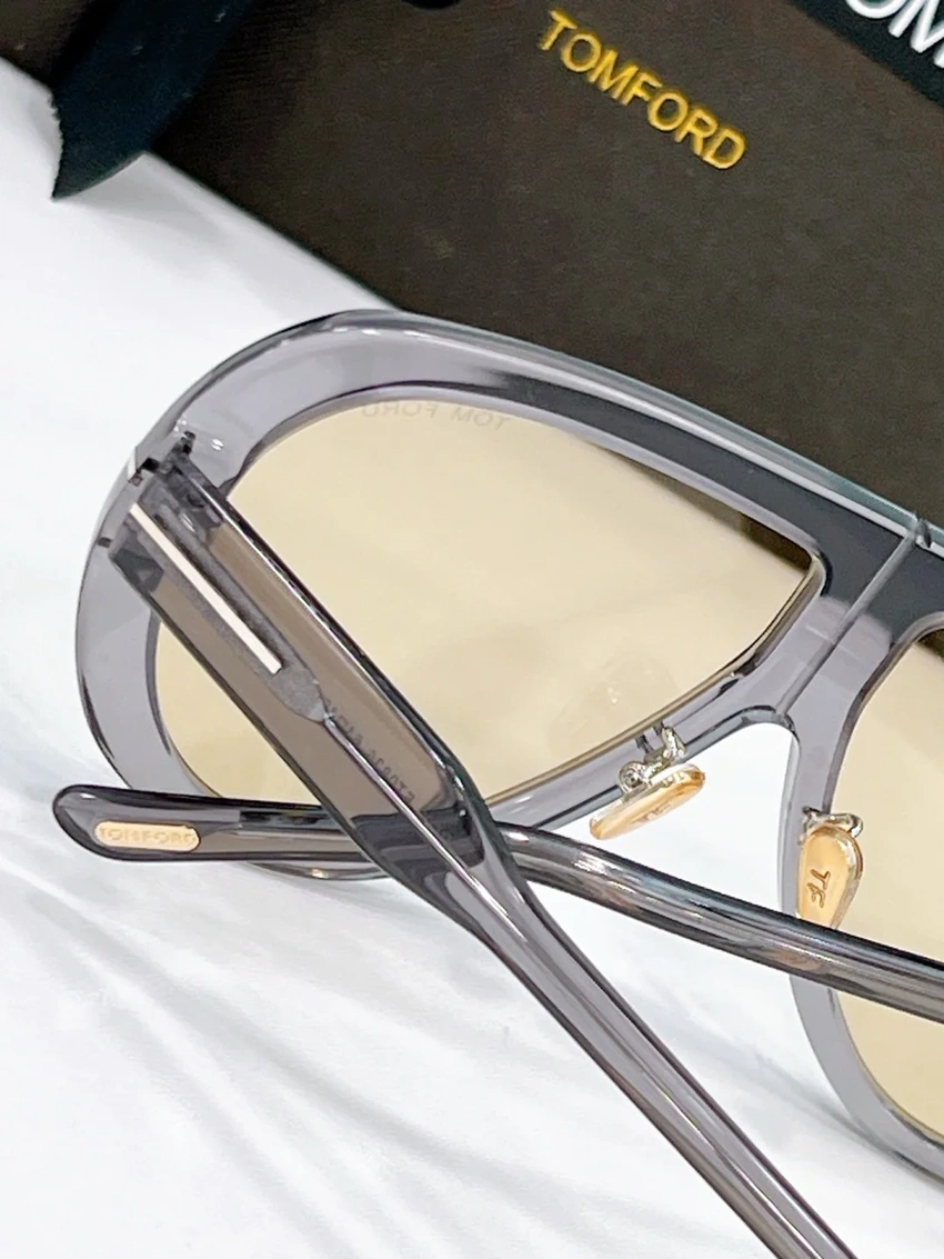 Tom Ford FT0836 Amarra Sunglasses for Wholesale | Optical Store Supplier
