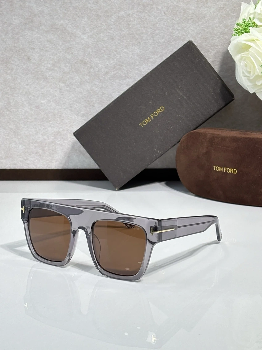 Tom Ford FT0847 Shield Sunglasses for Wholesale | Optical Store Supplier