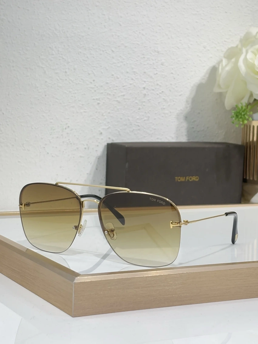Tom Ford FT0883 Selby Sunglasses – Wholesale Optical Frames Supplier