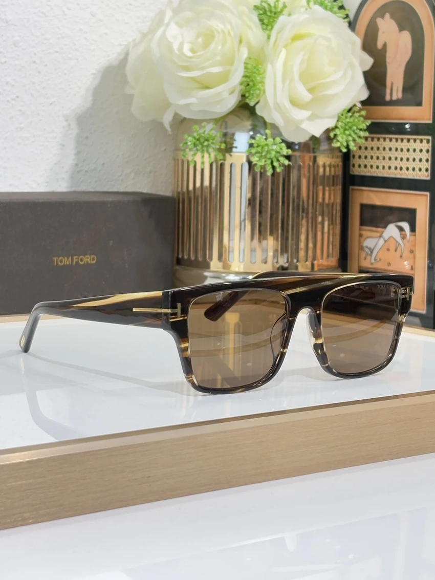 Tom Ford FT0907 Fletcher Sunglasses – Wholesale Optical Frames Supplier