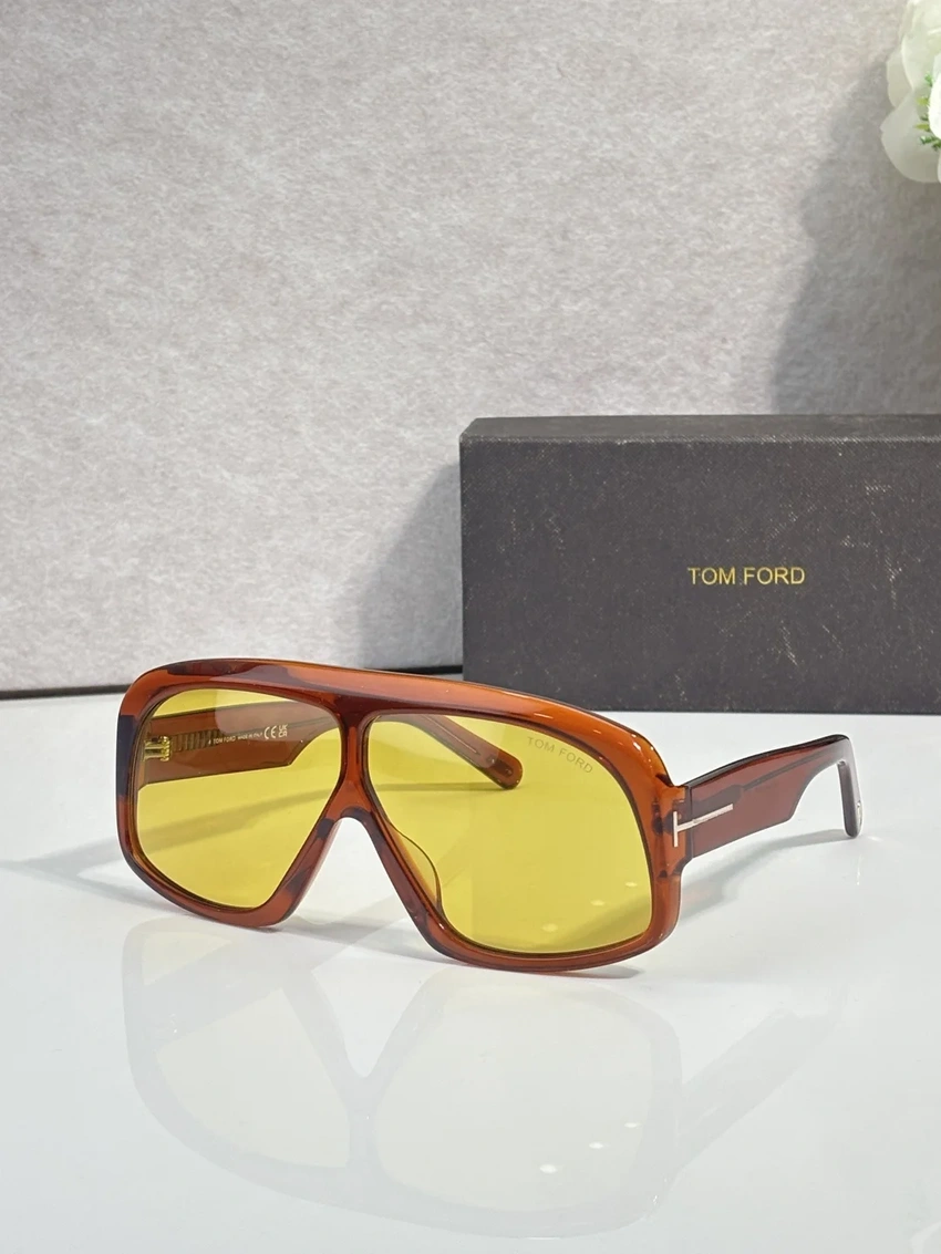 Buy Tom Ford FT0965 Polarised Sunglasses Wholesale | Optical Importer