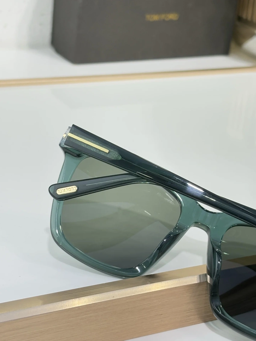 Wholesale Tom Ford FT0969 Whitney Sunglasses | B2B Optical Distributor