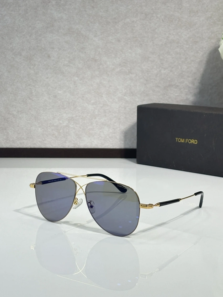 Wholesale Tom Ford FT0981 59mm Rectangle Sunglasses | B2B Optical Distributor