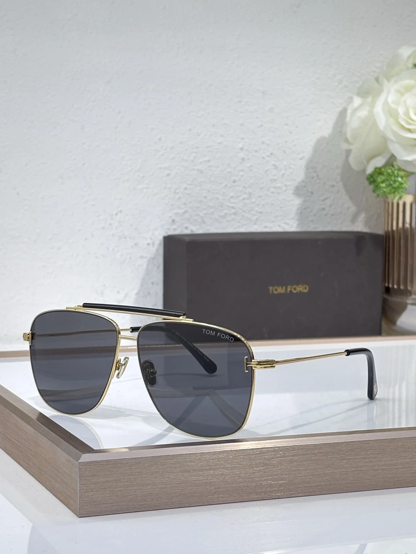 Wholesale Tom Ford FT1017 Sunglasses Gold | B2B Optical Distributor