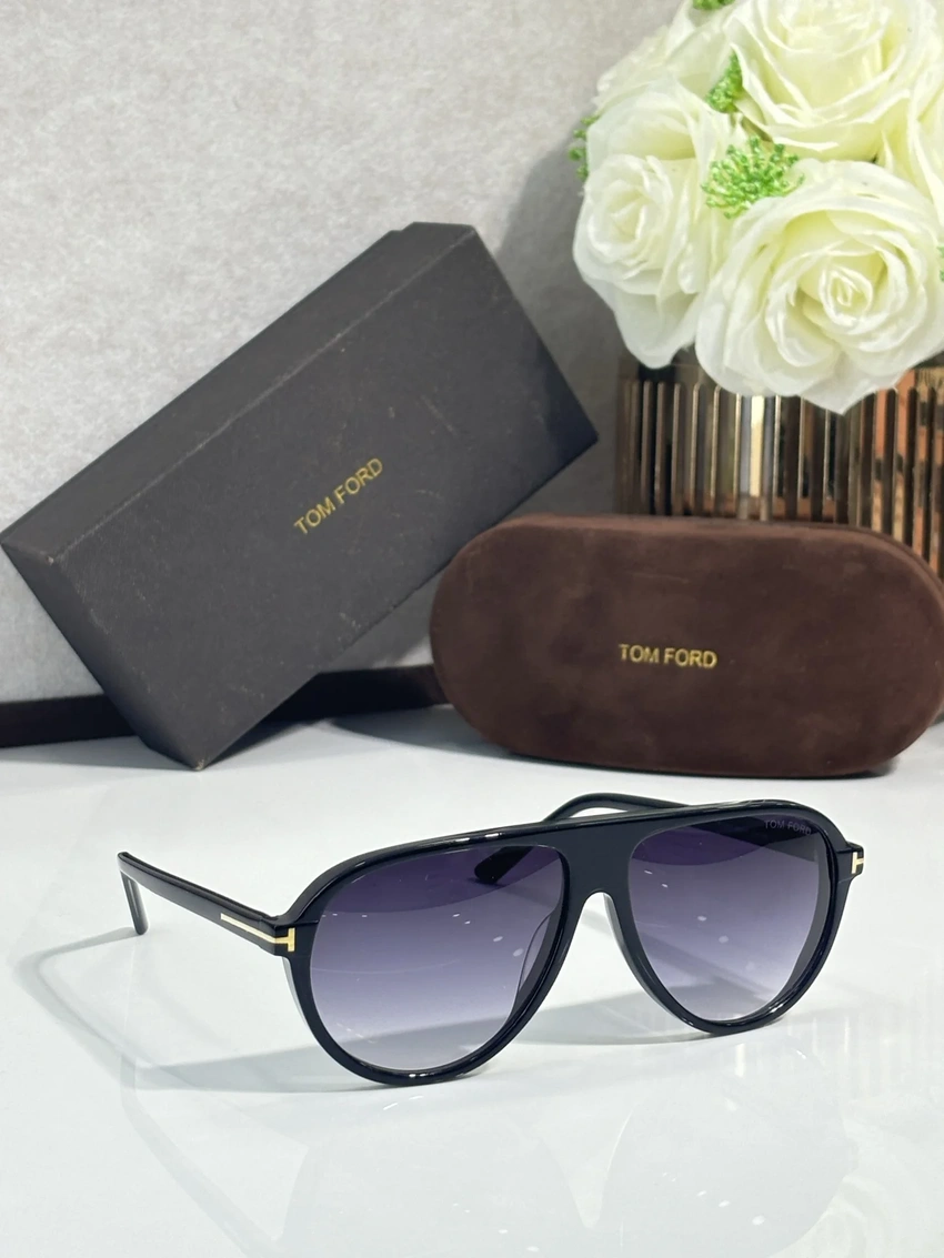 Wholesale Tom Ford FT1023 Female Sunglasses | B2B Optical Distributor