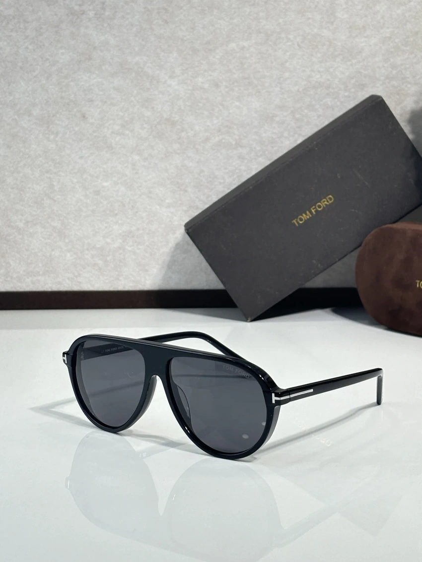 Wholesale Tom Ford FT1023 Female Sunglasses | B2B Optical Distributor