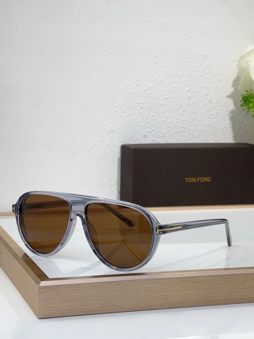 Wholesale Tom Ford FT1023 Female Sunglasses | B2B Optical Distributor