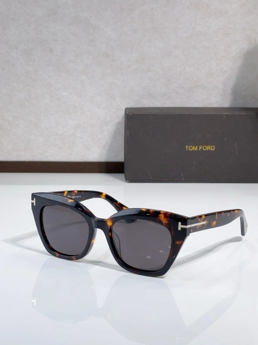 Tom Ford FT1031 Evangeline Sunglasses – Wholesale Optical Frames Supplier