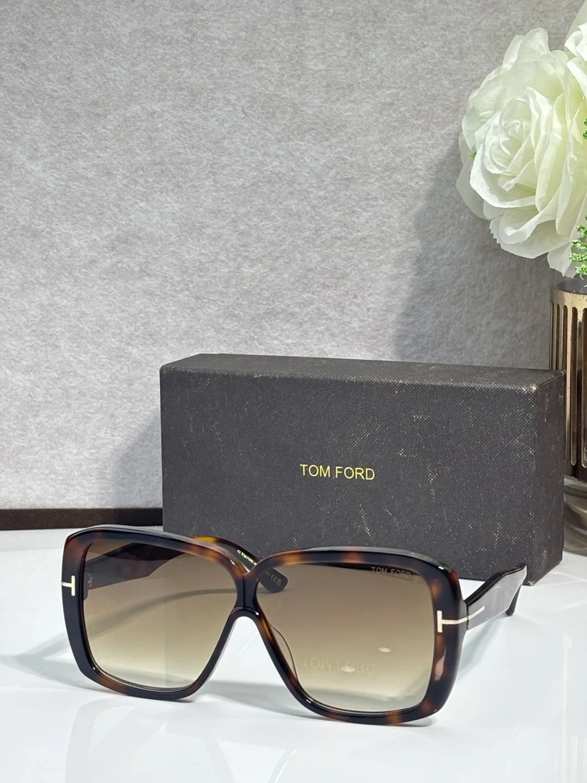 Tom Ford FT1037 Wallace Sunglasses – Wholesale Optical Frames Supplier