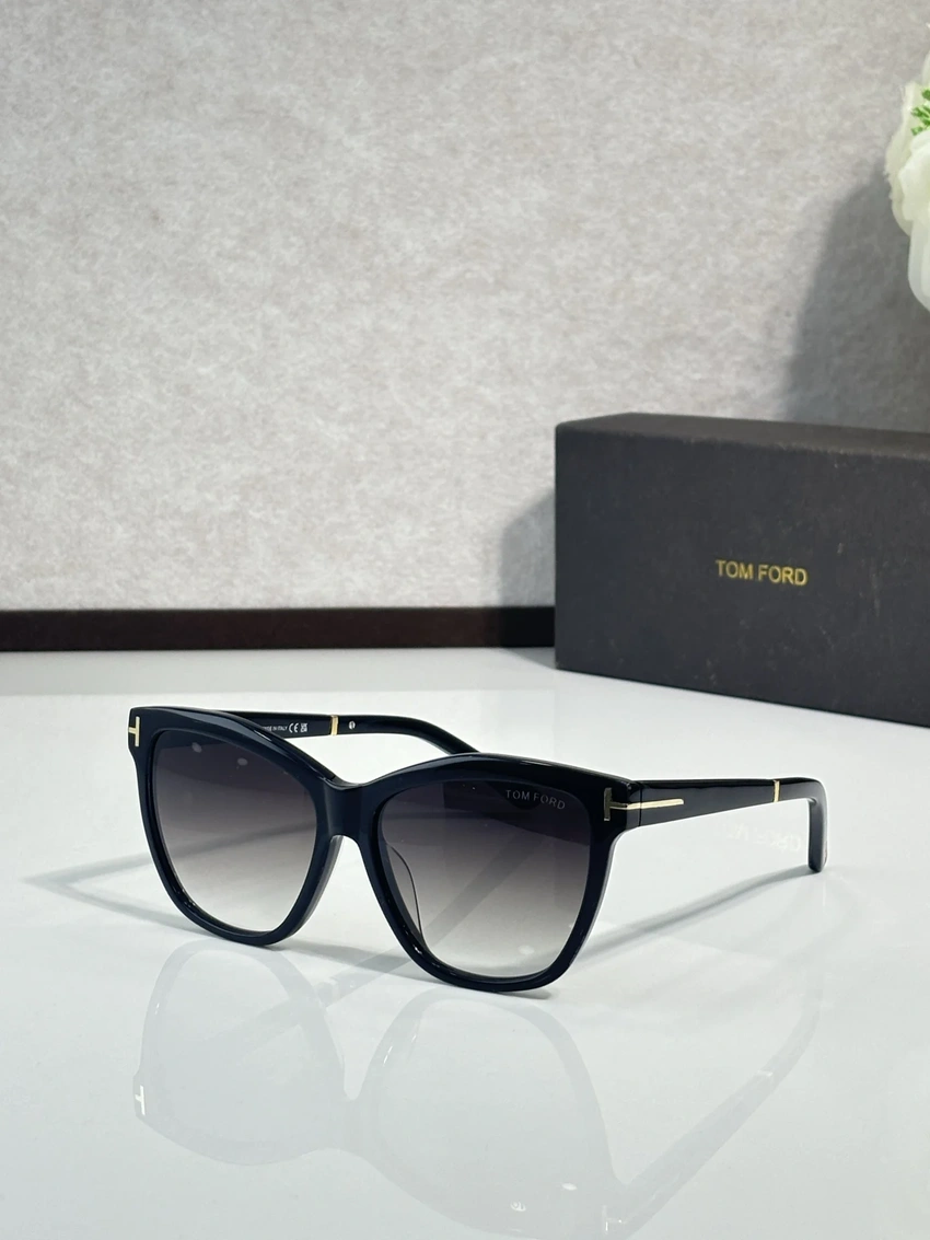 Wholesale Tom Ford FT1087 Kendel Sunglasses | B2B Optical Distributor