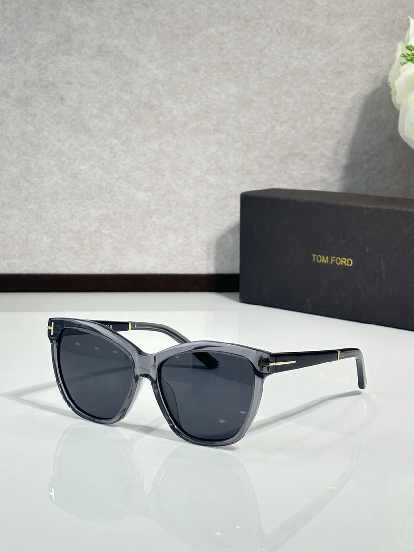 Tom Ford FT1087 Marley Sunglasses – Wholesale Optical Frames Supplier