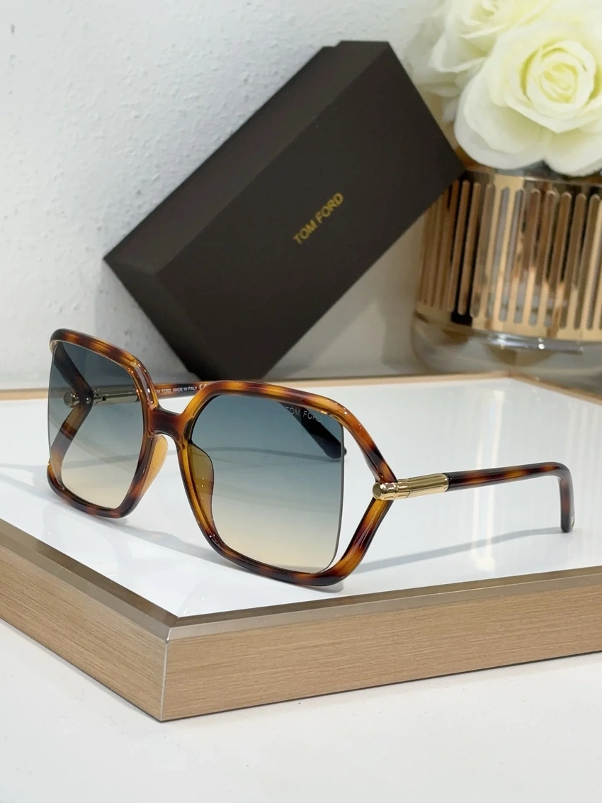 Premium Tom Ford FT1089 Kyler Sunglasses – Wholesale Distributor