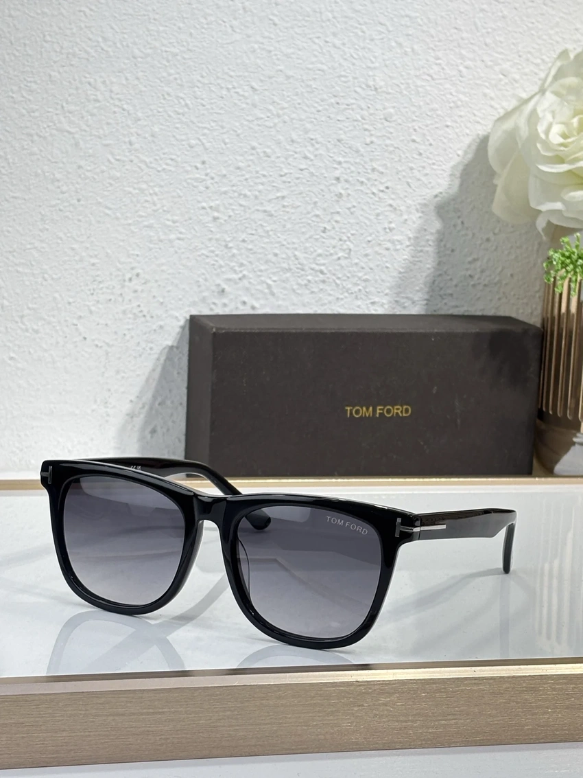 Tom Ford FT1099 Rex 02 57mm Aviator Sunglasses Wholesale | Optical Retail Supplier