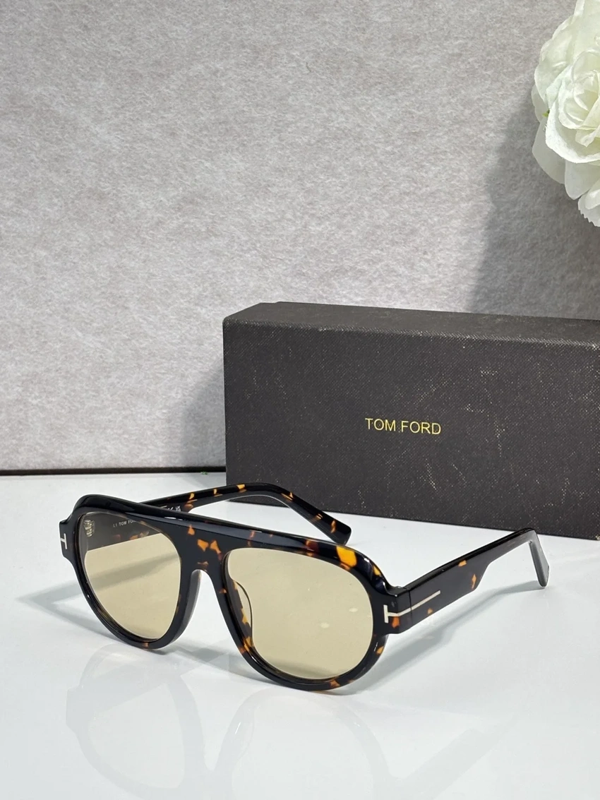 Premium Tom Ford FT1102 Sunglasses Celebrities – Wholesale Distributor
