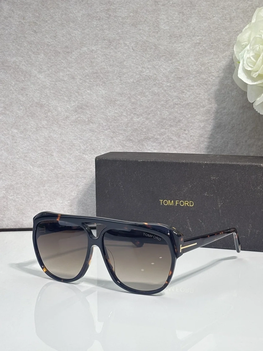 Wholesale Tom Ford FT1103 Vincent Sunglasses | B2B Optical Distributor